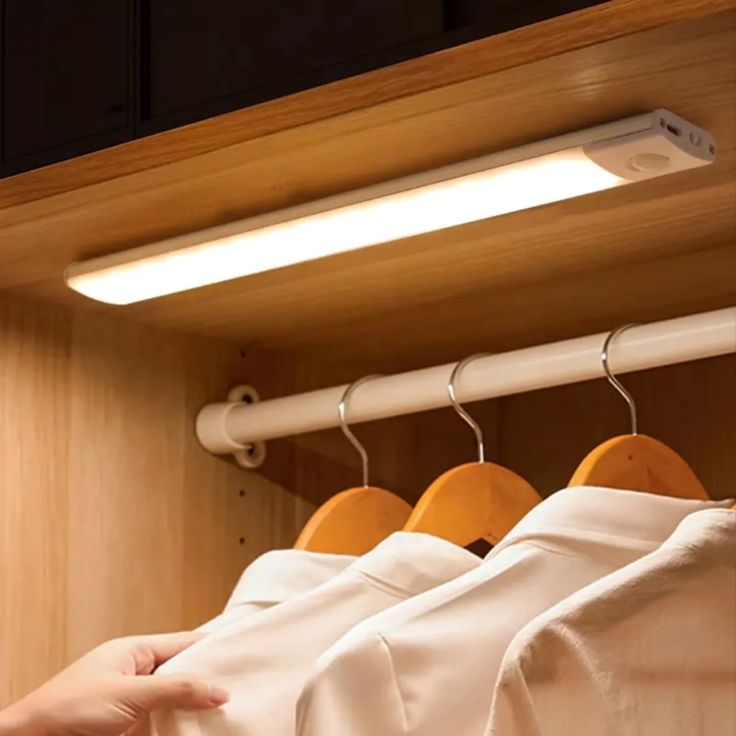 NOVEX Wireless LED Motion Sensor Night Light – USB Rechargeable Magnetic Closet & Wardrobe Lamp